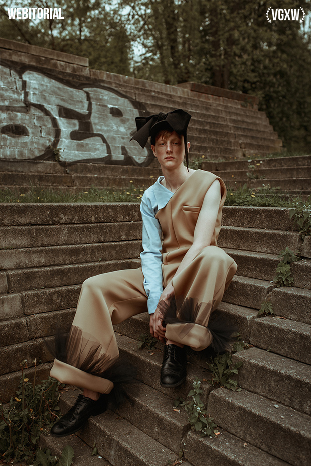 VGXW Magazine Webitorial: Aroundmi by Dmitry Zemenkov | via Virtuogenix.Online