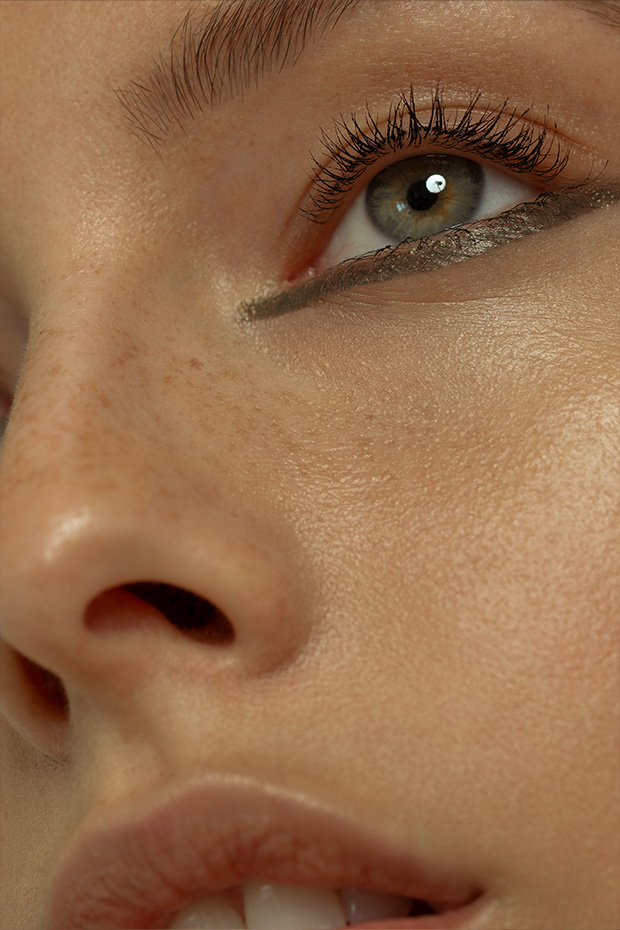 VGXW Magazine Beauty Webitorial: Geometrical - Linda Jane Kanyo by Lara Baumberger