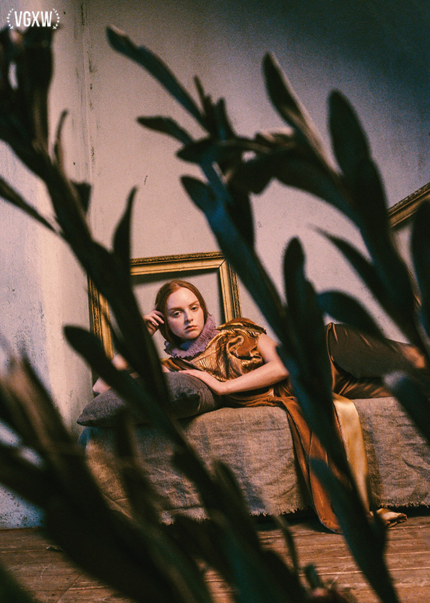 VGXW Magazine Fine Art Photography: Flora by Tanya Lepp | via Virtuogenix.Online