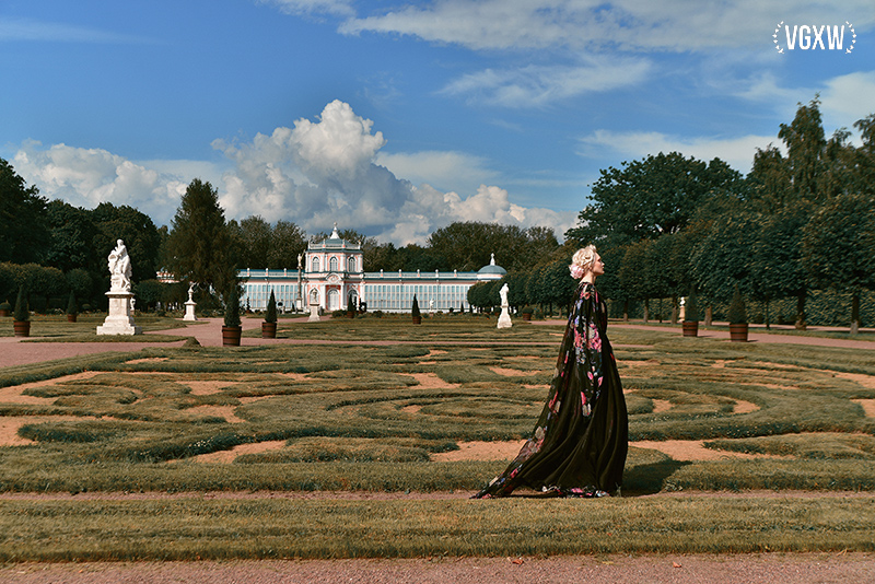 VGXW Magazine: One Day in the Life of Flowers by Dorofeeva Yuliya