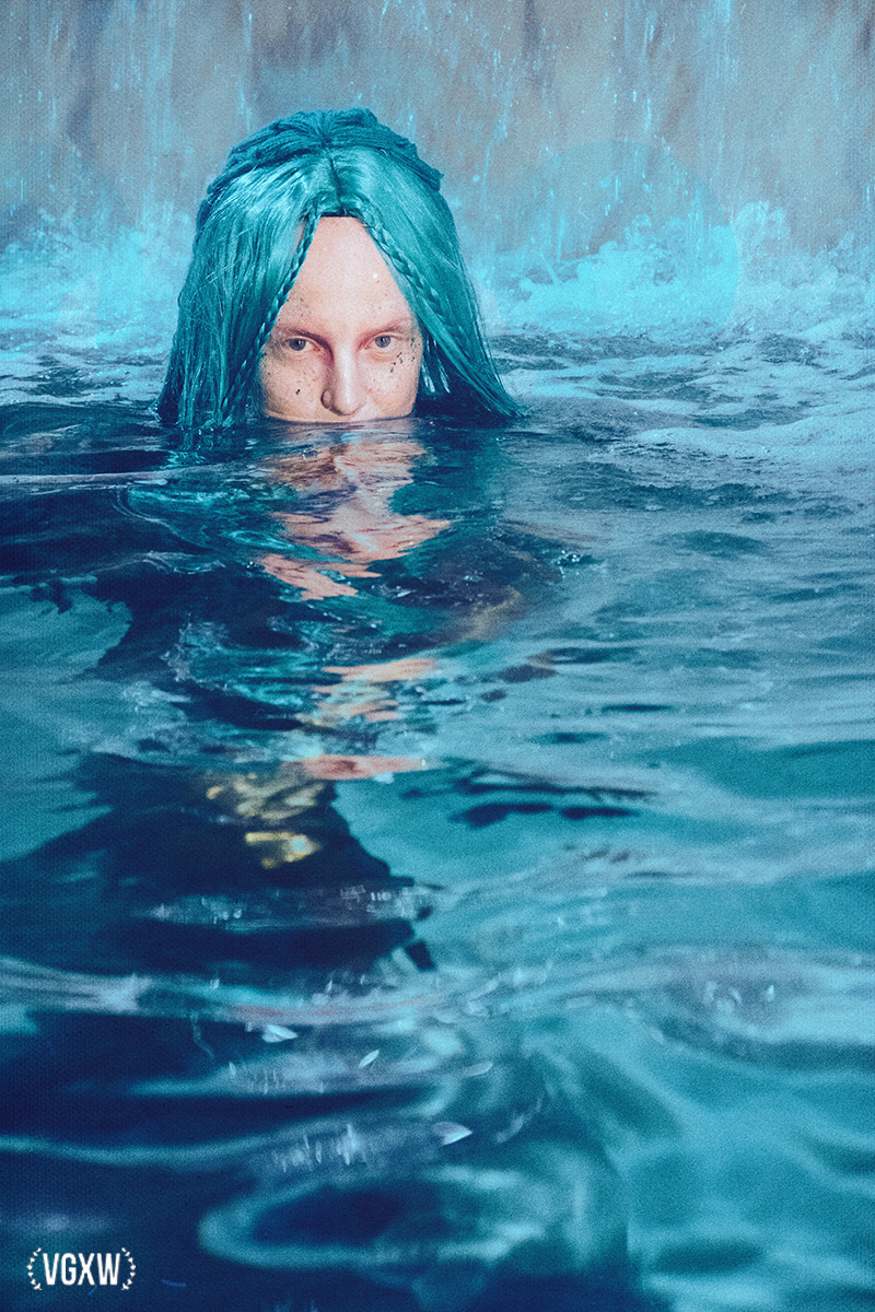 VGXW Magazine Fine Art Photography Editorial: Su Anasy by Tanya Lepp | via Vifrtuogenix.Online