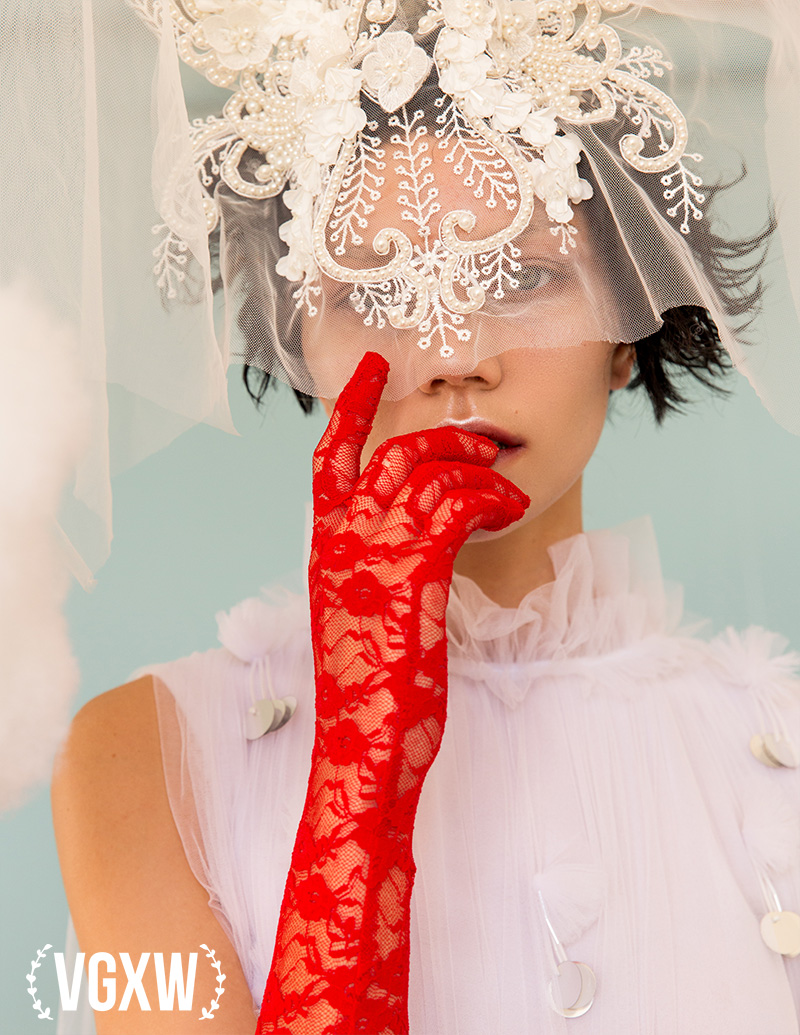 VGXW Magazine: Rows & Flows of Angel Hair by Jess Winterburn | via Virtuogenix.Online