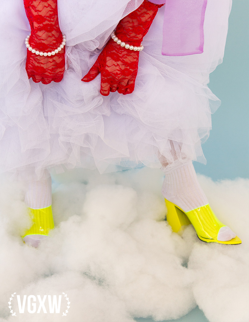 VGXW Magazine: Rows & Flows of Angel Hair by Jess Winterburn | via Virtuogenix.Online