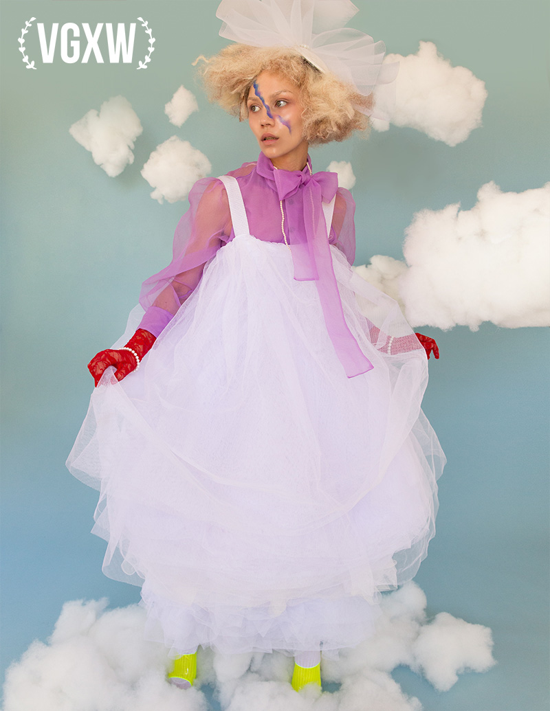 VGXW Magazine: Rows & Flows of Angel Hair by Jess Winterburn | via Virtuogenix.Online