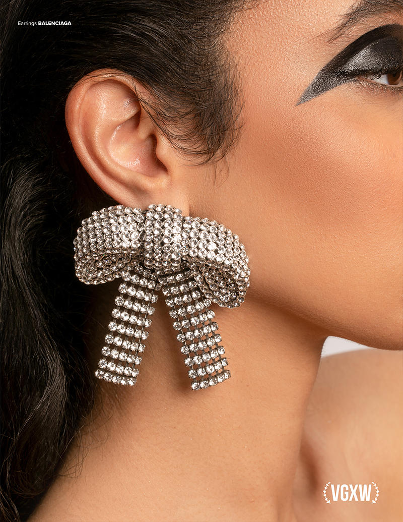 VGXW Magazine Beauty and Jewelry Editorial: Dark Elegance by Marina Schneider-Moog