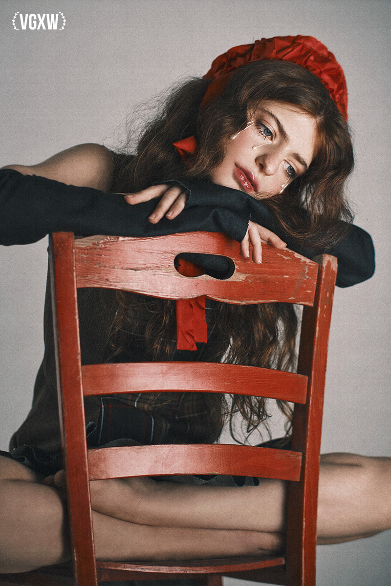 VGXW Magazine Photography Webitorial: Miss No Name by Giovanni Vanacore | via Virtuogenix.Online