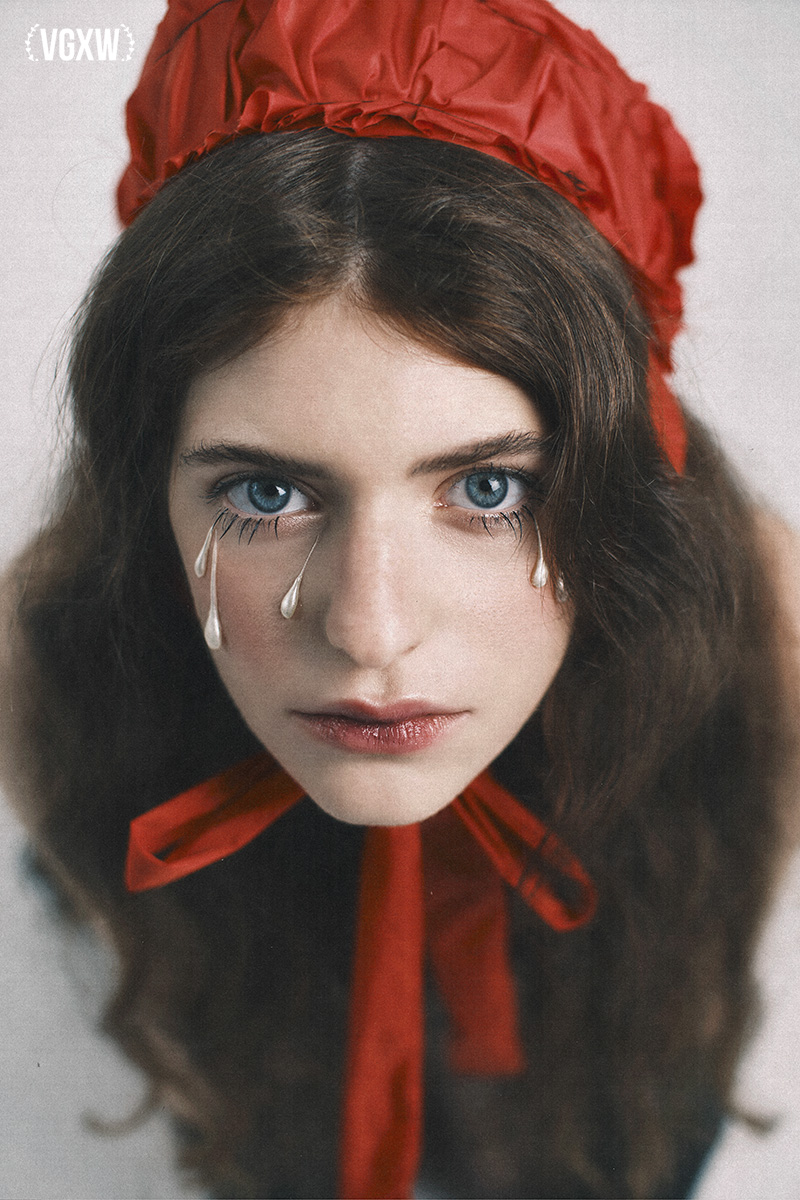 VGXW Magazine Photography Webitorial: Miss No Name by Giovanni Vanacore | via Virtuogenix.Online