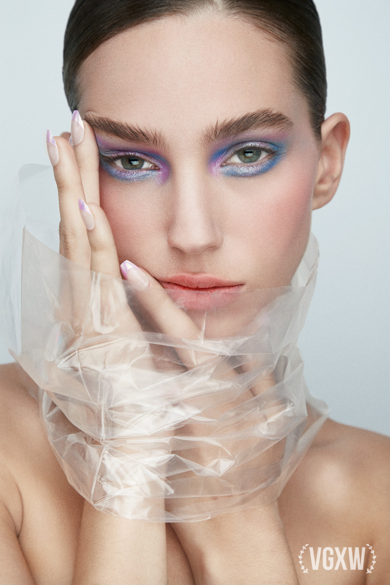 VGXW Magazine Beauty Editorial: Shades of Light | via Virtuogenix.Online