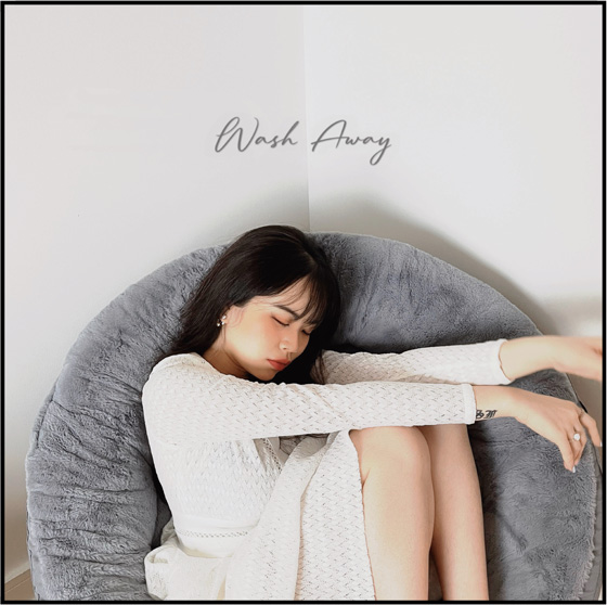 Zhuowen Liang - who is also known by her stage name Vivien L - talks about Her Journey as an Asian Musician in Pop Music A transformation from a classical pianist to a pop songwriter | via Virtuogenix.Online