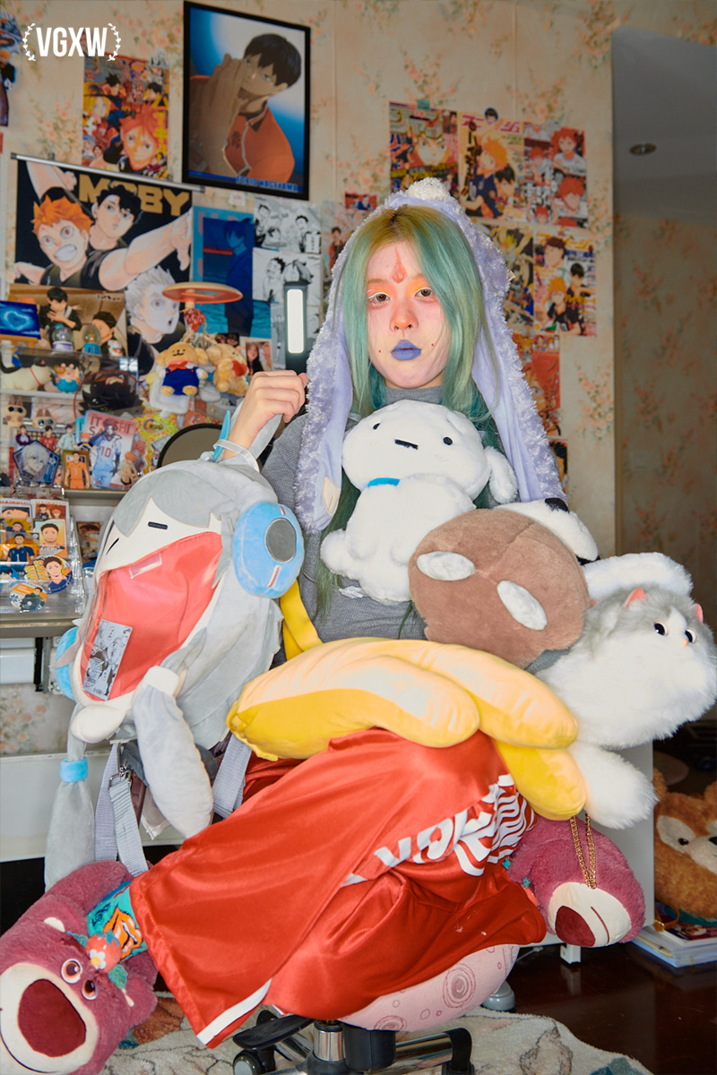 VGXW Magazine: Bubbles by Yihan Shao | via Virtuogenix.Online