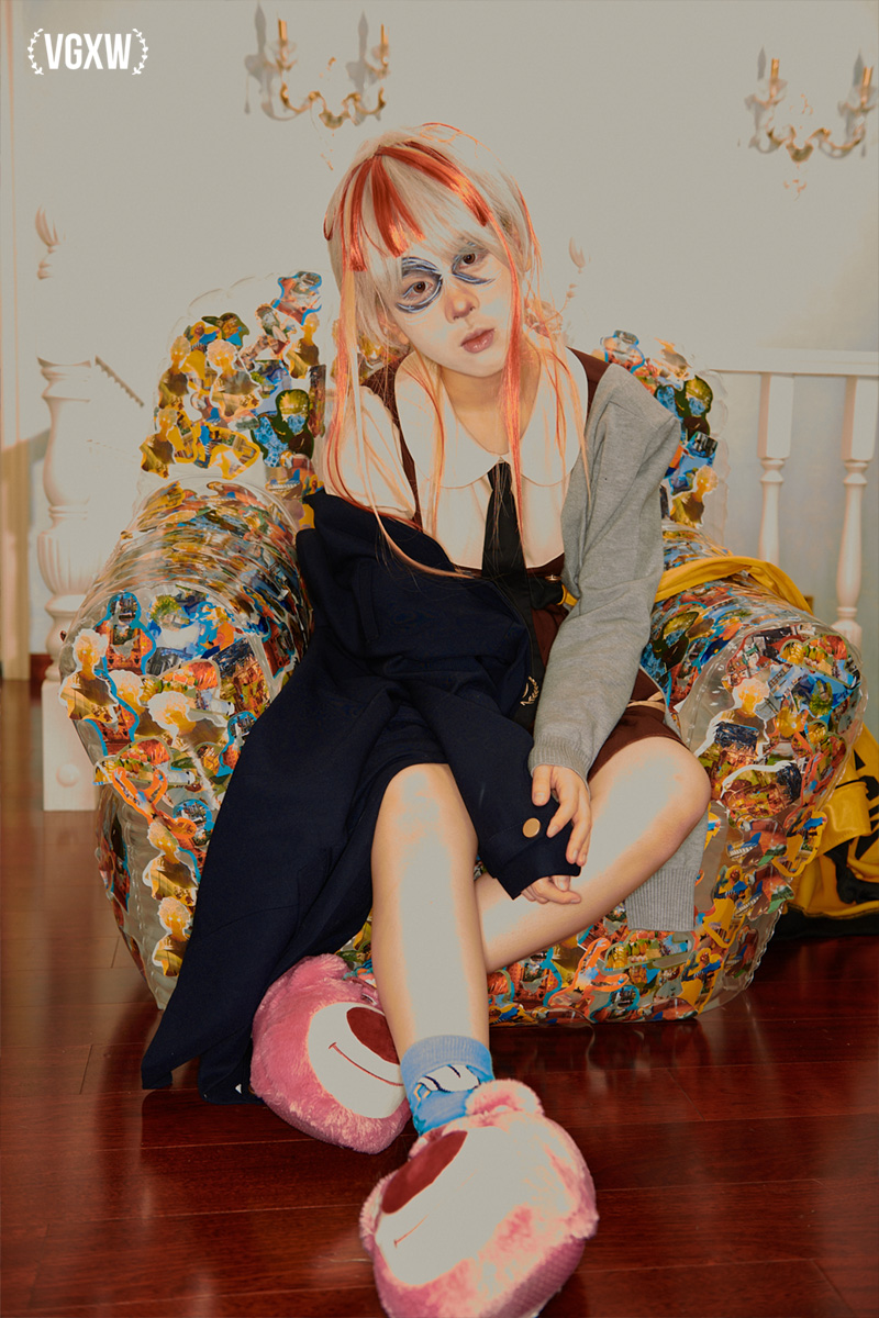 VGXW Magazine: Bubbles by Yihan Shao | via Virtuogenix.Online