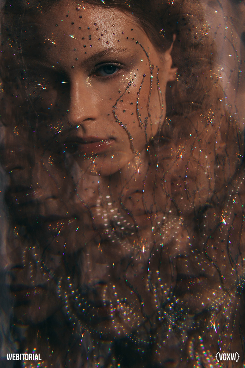 VGXW Magazine Webitorial: Elegance, Femininity, Art by Rossihin_k | via Virtuogenix.Online