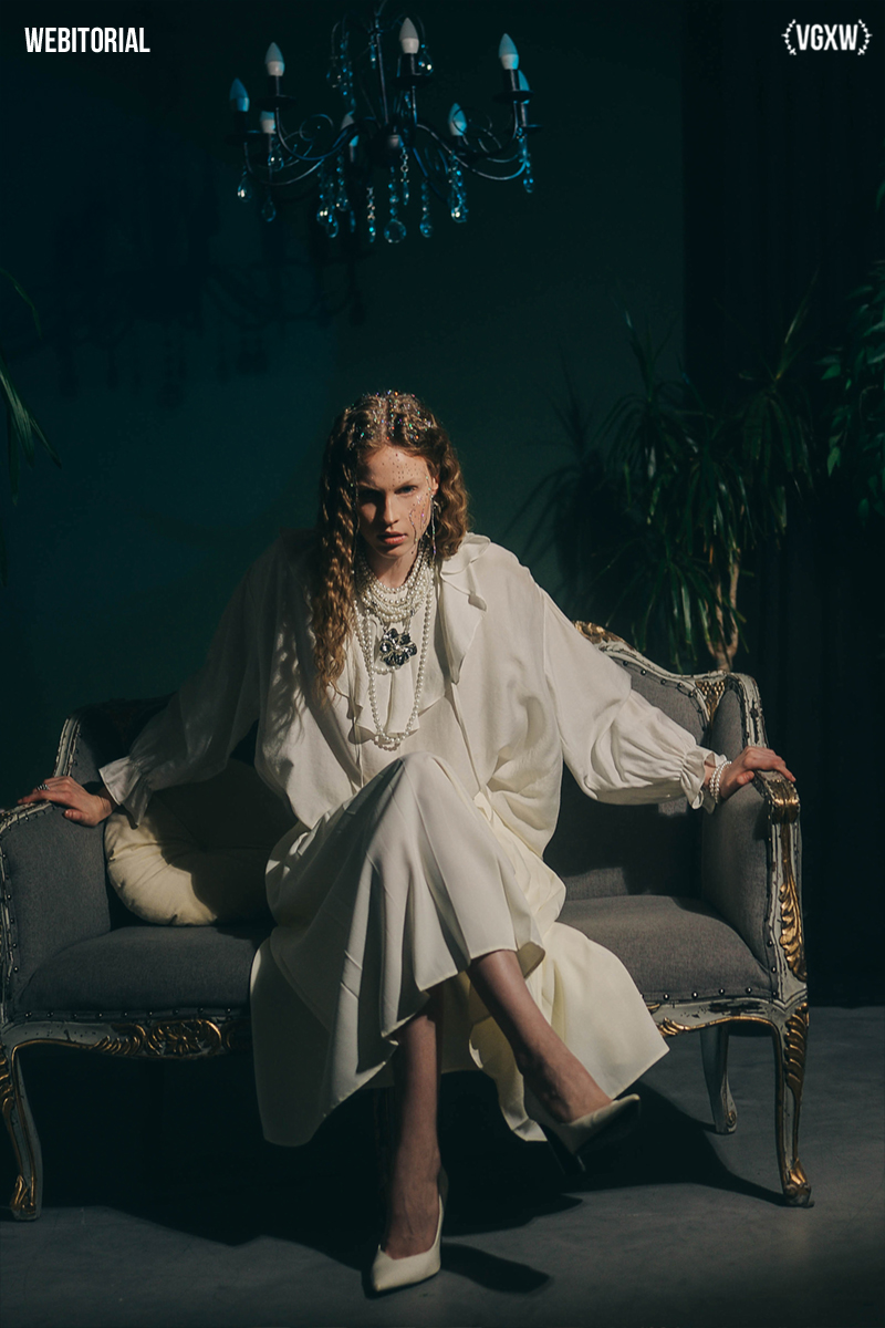 VGXW Magazine Webitorial: Elegance, Femininity, Art by Rossihin_k | via Virtuogenix.Online