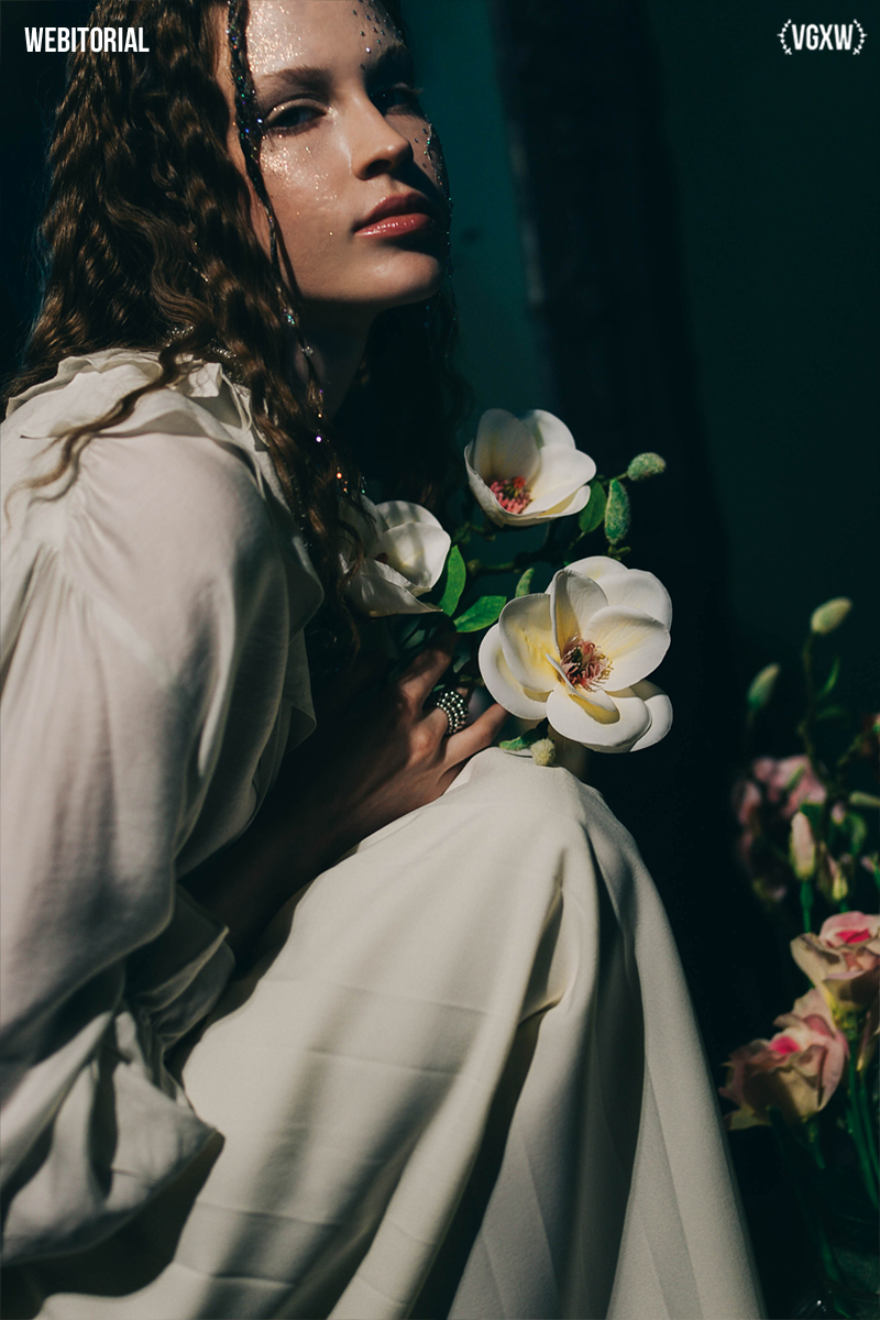 VGXW Magazine Webitorial: Elegance, Femininity, Art by Rossihin_k | via Virtuogenix.Online