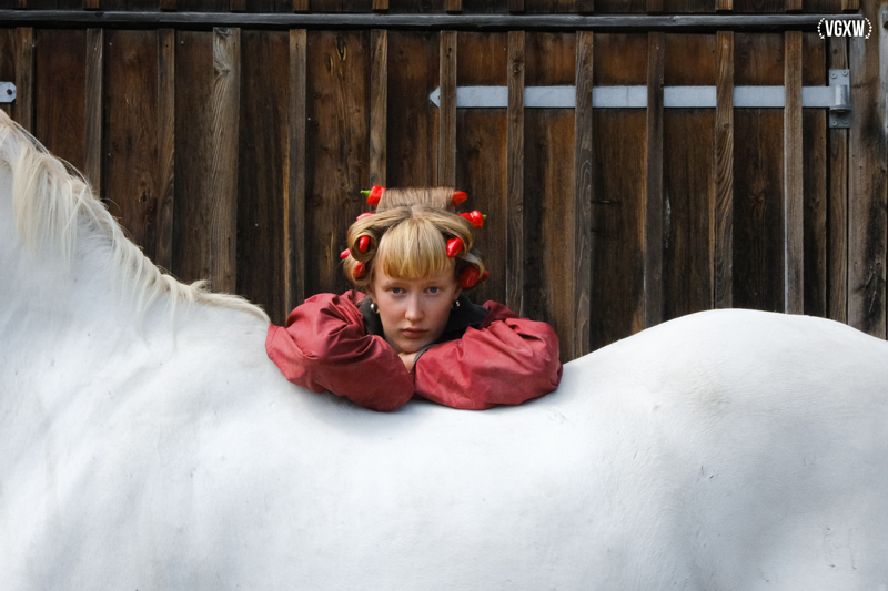 VGXW Magazine: The Sunny Side of December - A blend of style editorial and fine art photography by Viktoria Henning feat. Elsa Lotzke and Florian Kumm | via Virtuogenix.Online