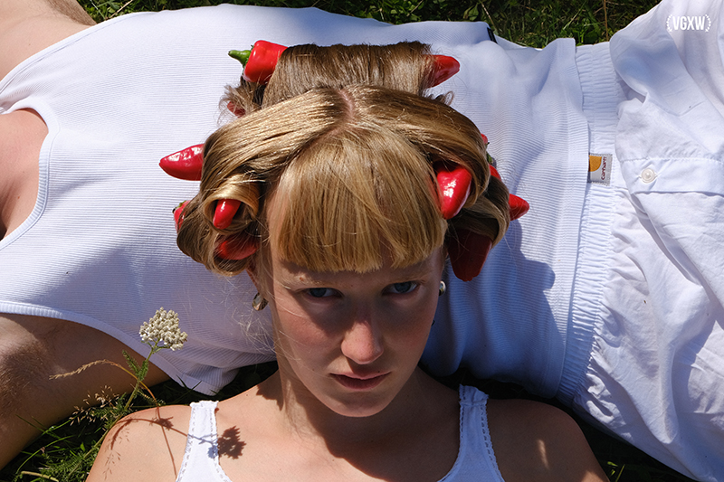 VGXW Magazine: The Sunny Side of December - A blend of style editorial and fine art photography by Viktoria Henning feat. Elsa Lotzke and Florian Kumm | via Virtuogenix.Online