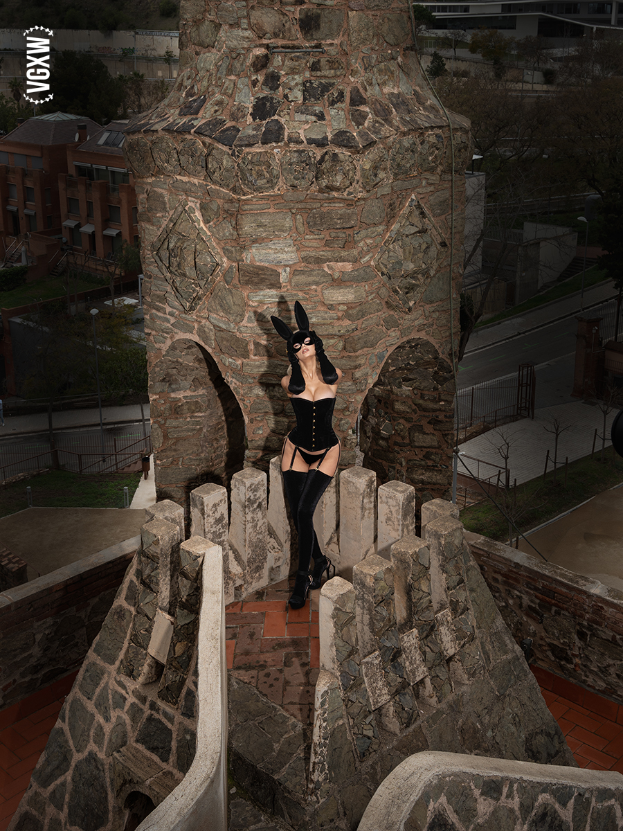 VGXW Magazine Fashion Story: The Presence | via Virtuogenix.Online