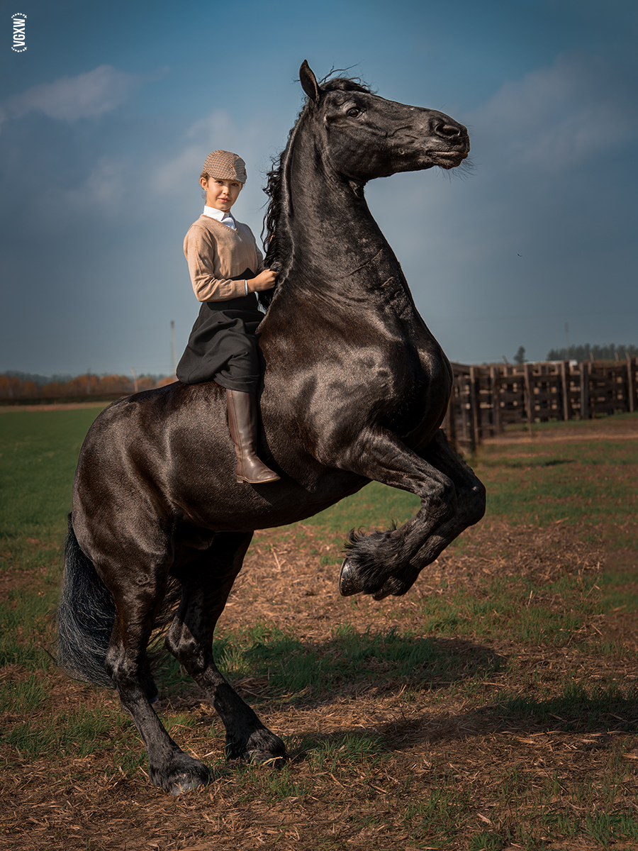 VGXW Magazine Fine Art Photography: El Rocio by Roma Lansky | via Virtuogenix.Online