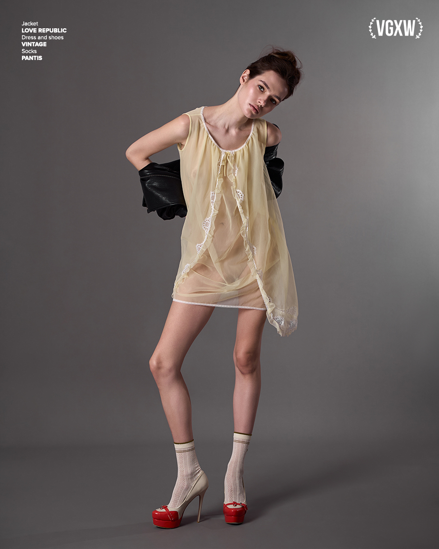 Pre-Fall Style Editorial: Styling Session | via