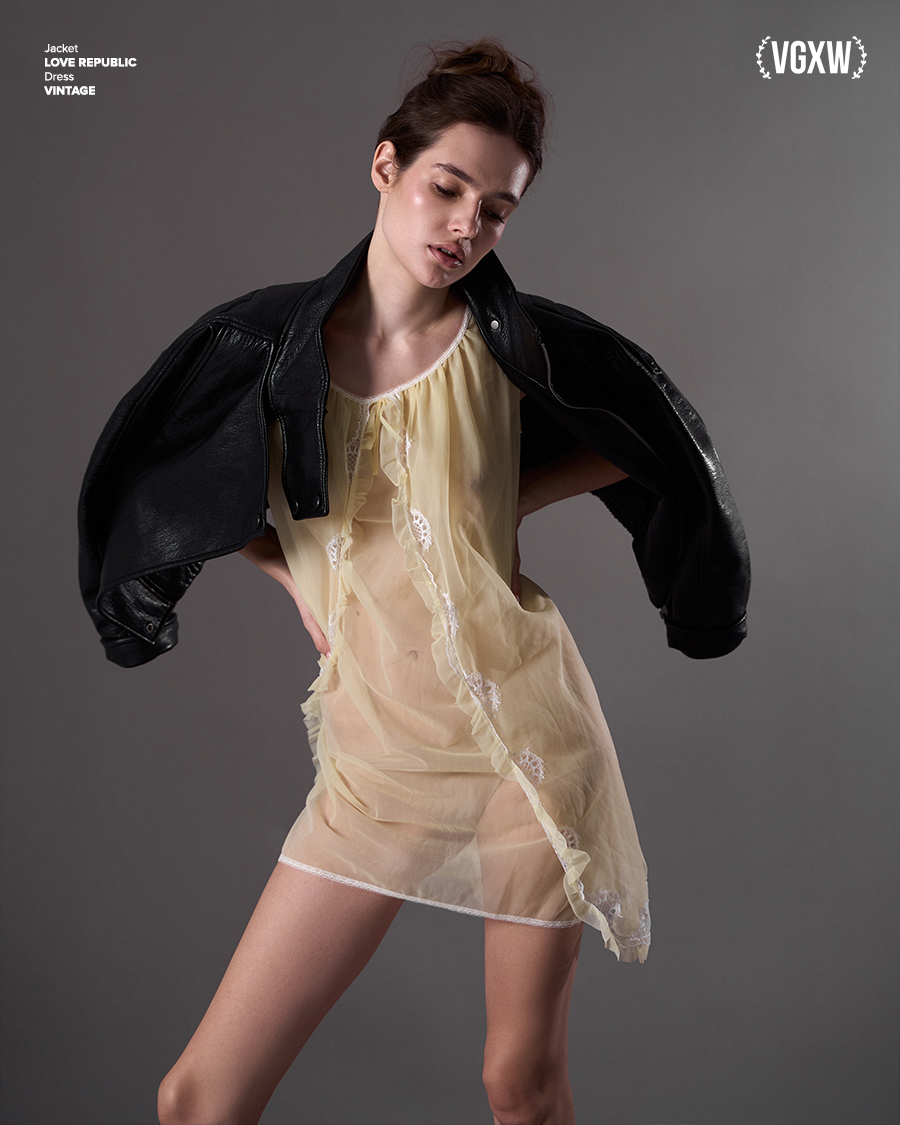 Pre-Fall Style Editorial: Styling Session | via